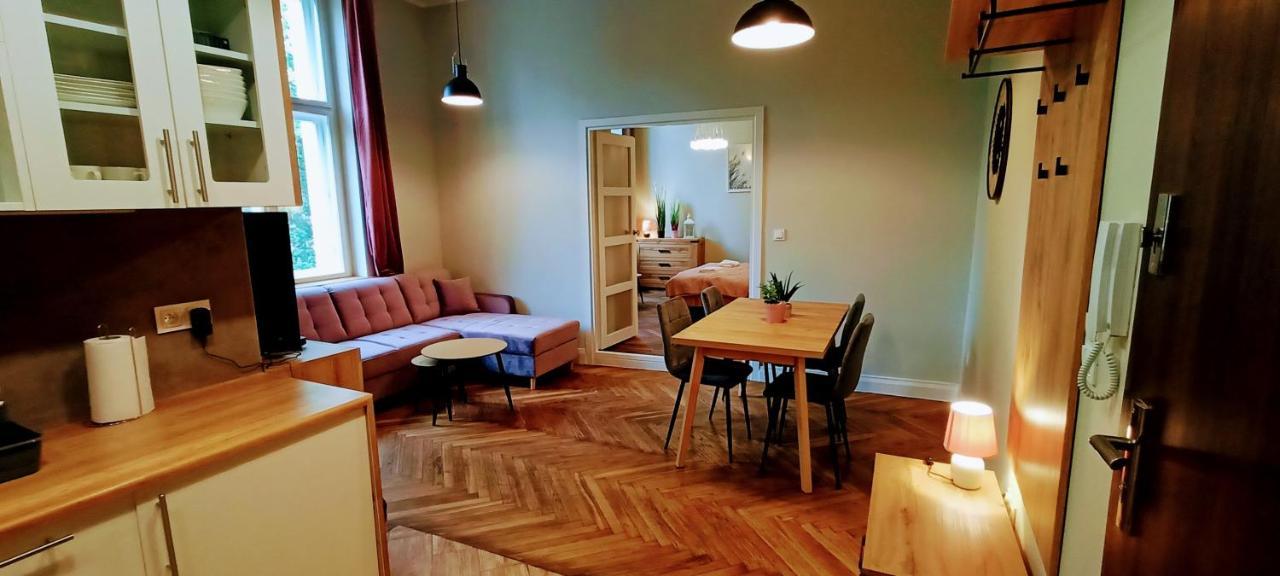 Drzewna Apartamenty - Wroclawska Зелёна-Гура Экстерьер фото